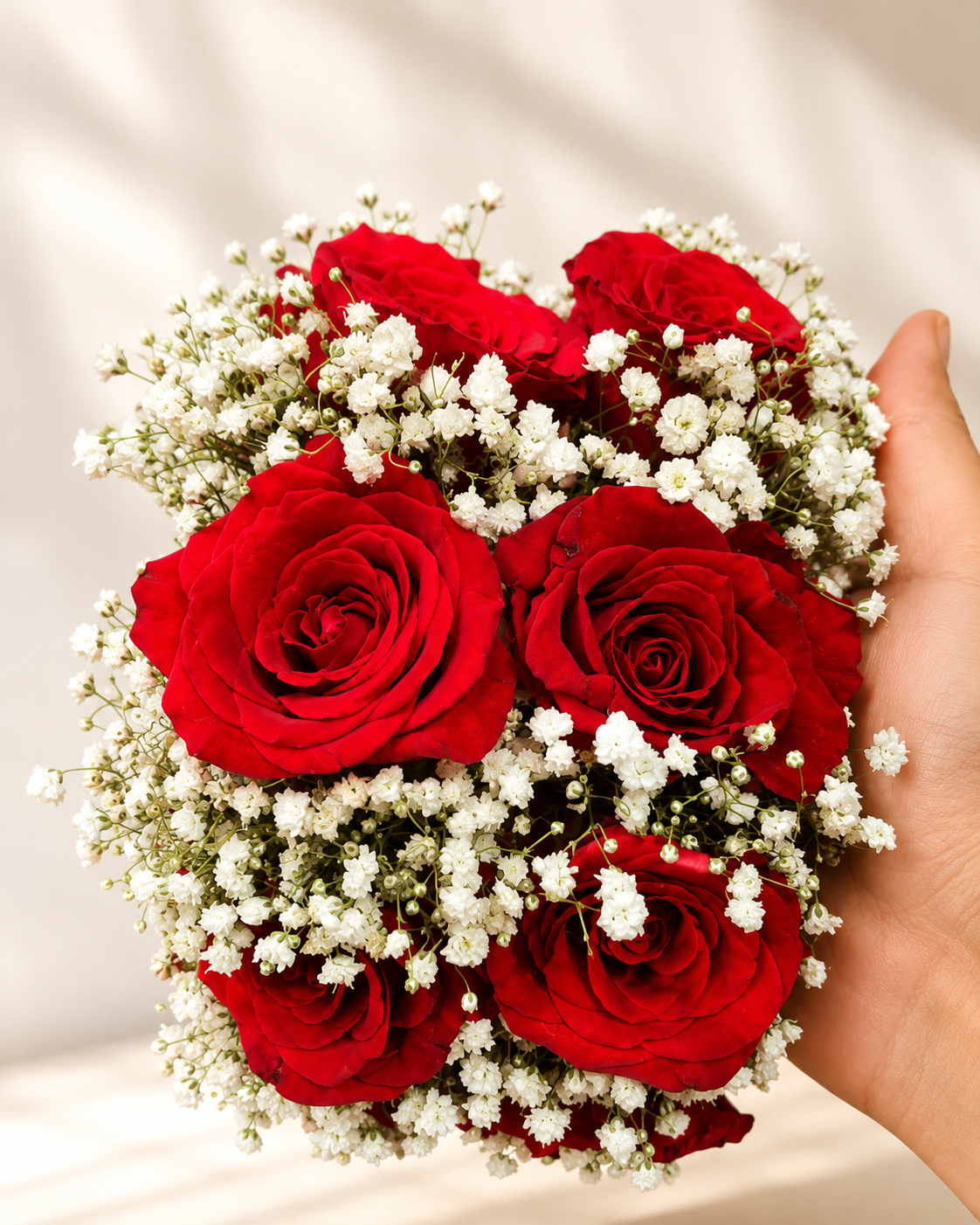 Classic Crimson Rose Gajra