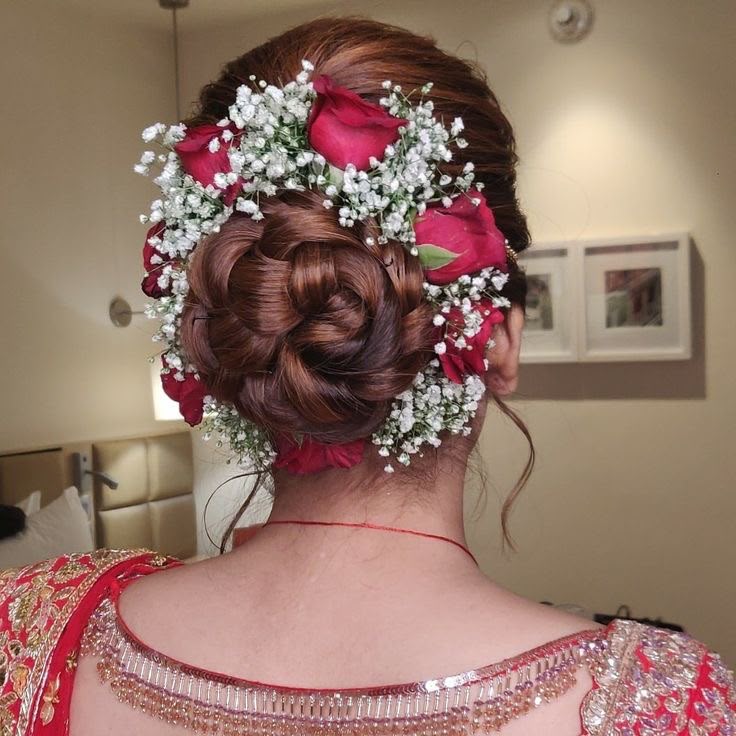 Premium Red Rose Bridal Hair Gajra – Fresh Floral Bun Accessories